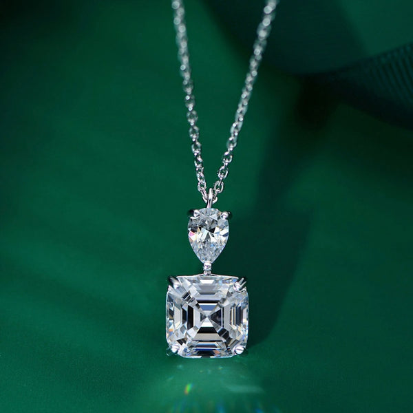 Sparkling Moissanite Gemstone Pendant Necklace