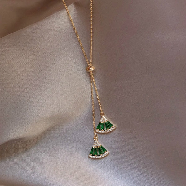 Green White Crystal Pendant Necklace