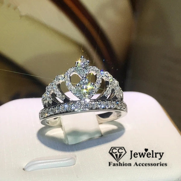 Elegant Queen Crown Ring